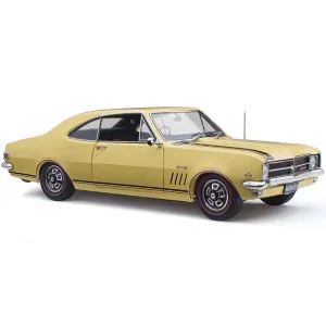 Classic Carlectables Holden HK Monaro GTS 327 Warwick Yellow, 1:18 Scale Diecast Model Car