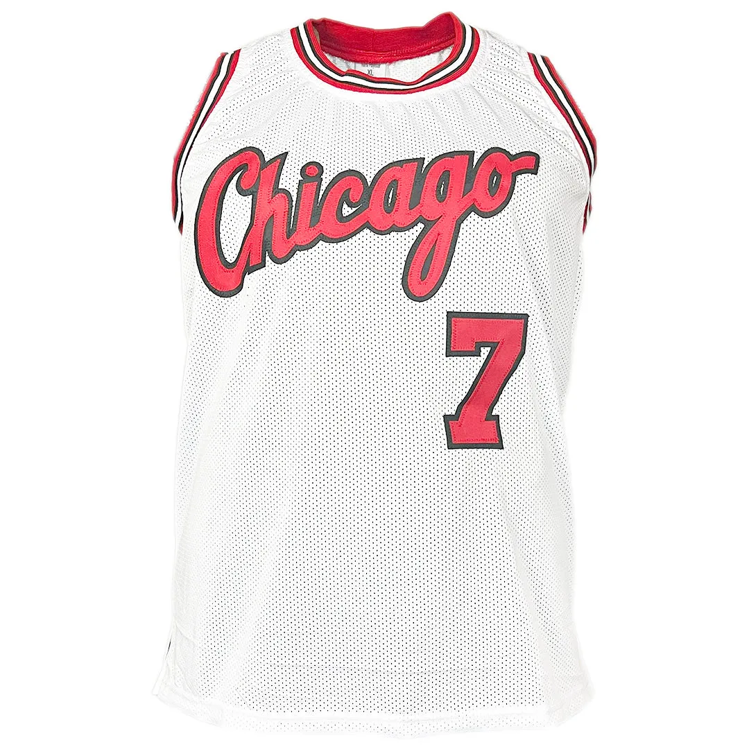 Toni Kukoc Signed HOF 21 Inscription Chicago White Basketball Jersey (Beckett)