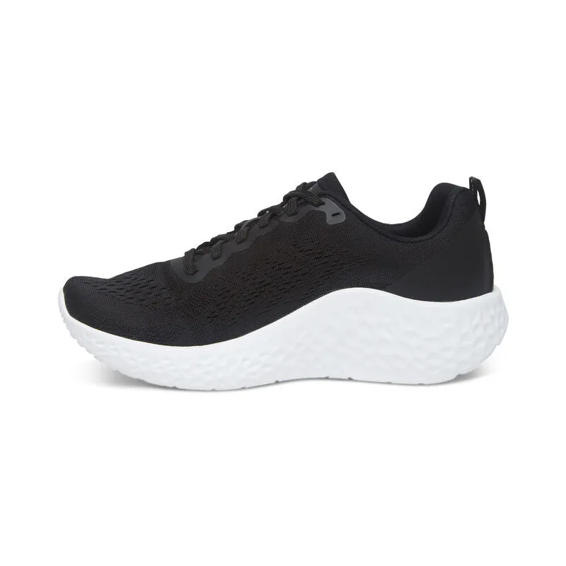 WOMEN'S AETREX DANIKA ARCH SUPPORT SNEAKER | BLACK